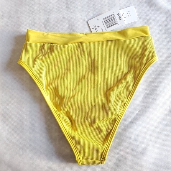 L*Space Frenchi Bitsy Bikini Bottoms In Apple Green NWT Size Medium - Picture 13 of 16